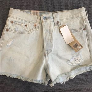 Levi’s denim shorts
